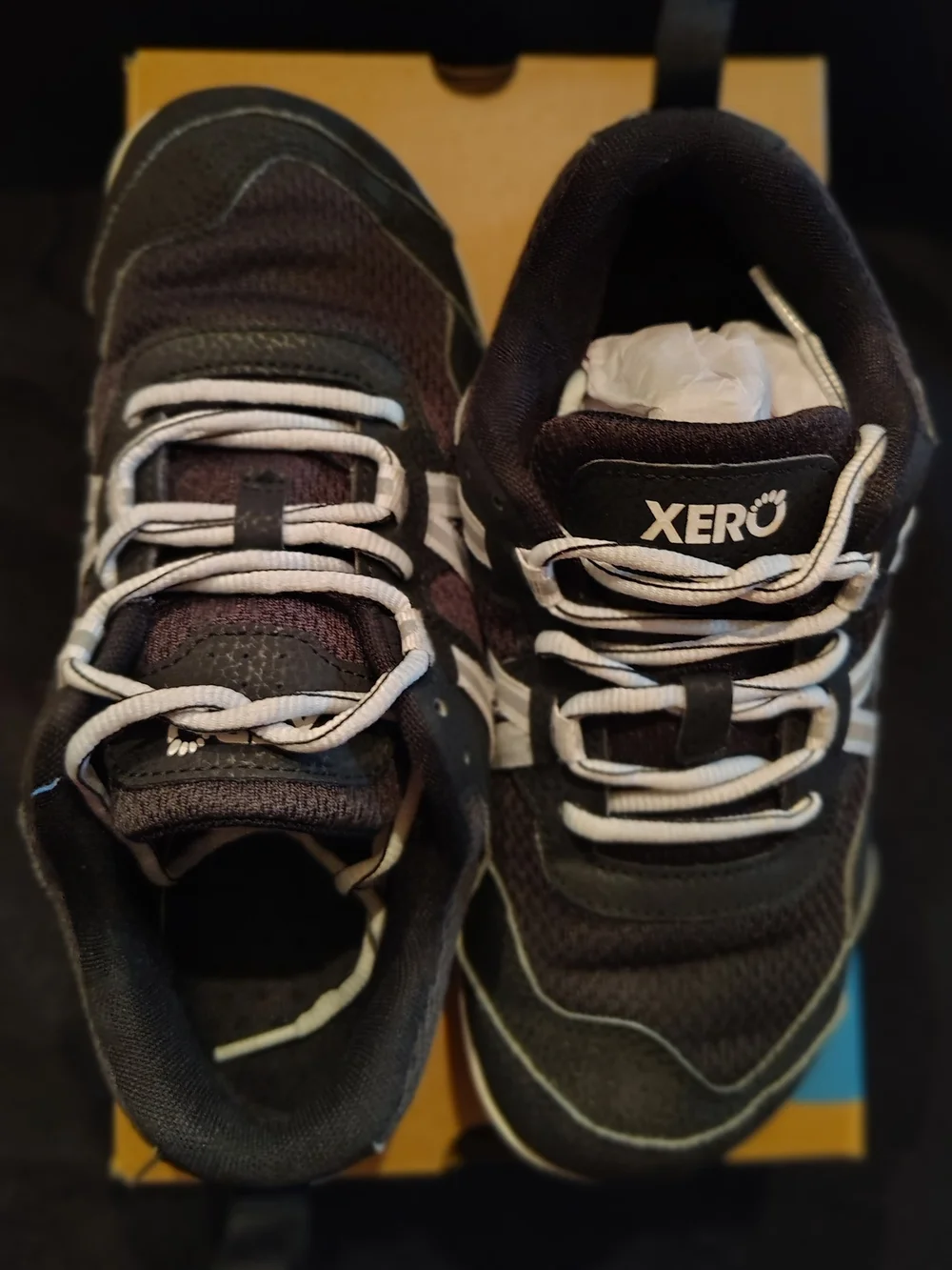 XERO Shoes Women's Prio Athletic Shoe - Black/White Size 7.5